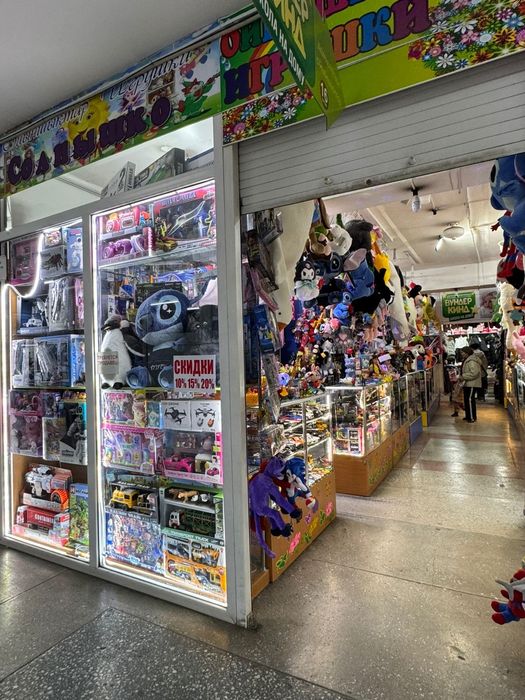 Продам отдел в торговом доме Евразия