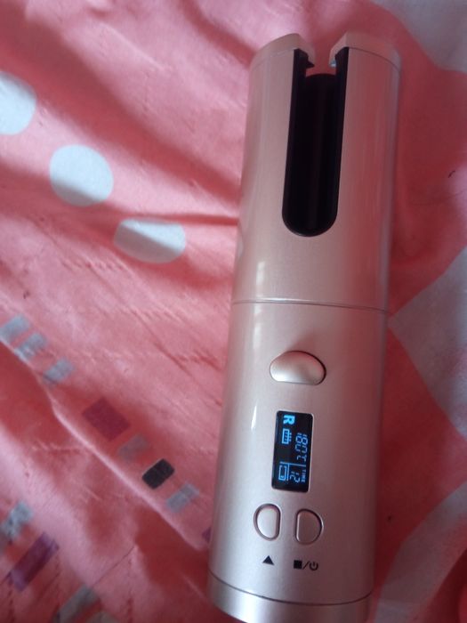 Маша за къдрене на коса