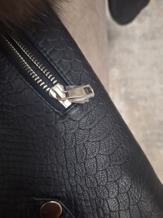 Продам натуральную дубленка.