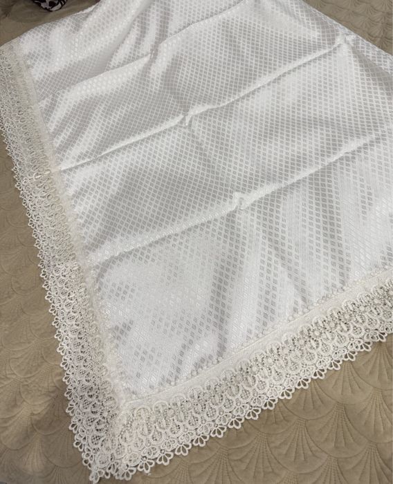 Скатерть  из ткани