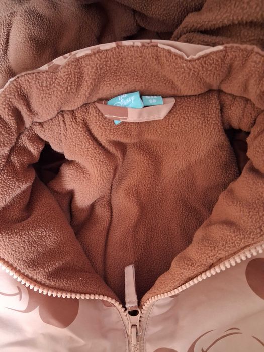 Космонавт за бебе