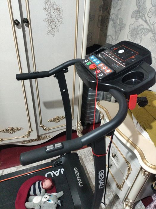 Беговая дорожка ..