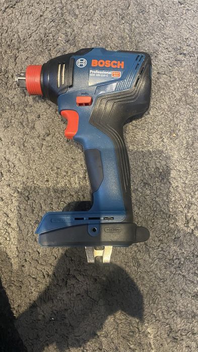 Bosch impact GDX 18v-210 C