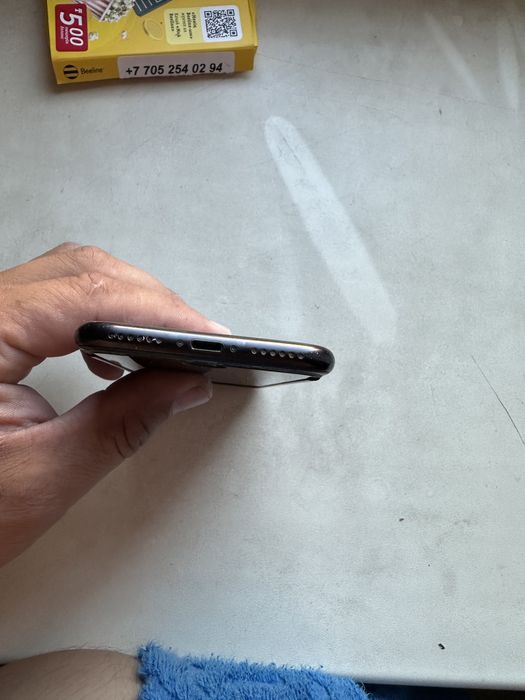 Айфон se 64гб