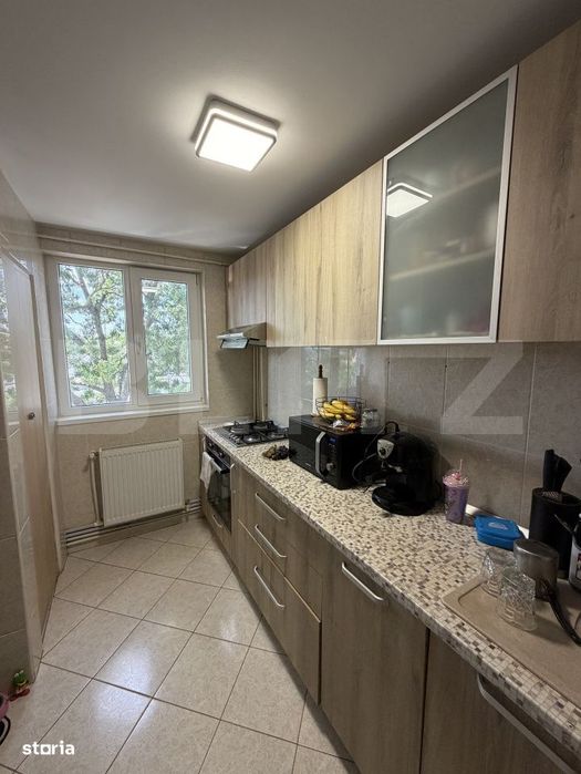 Apartament 3 camere zona Piata Centrala