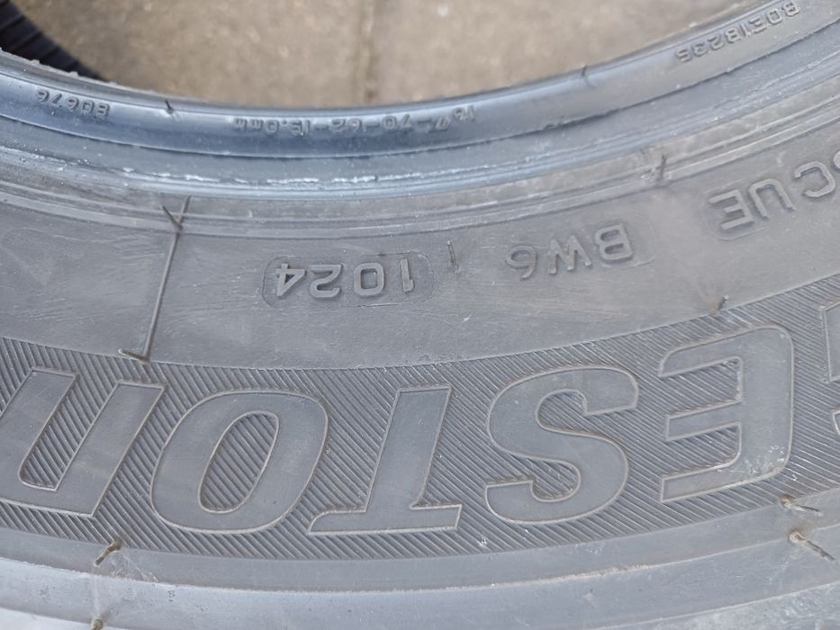 Гуми 215/65/16С  Бриджстоун