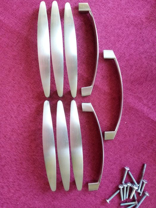 Метални дръжки за шкаф- 9 бр.