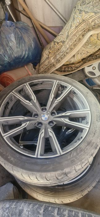 Продам диски бмв срочно