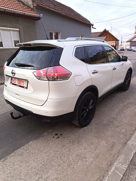 Nissan XTrail*Af.2017*1.6 D*4X4*131 Cp*6+1V*Xenon*Pilot*Navi*Piele*E6!