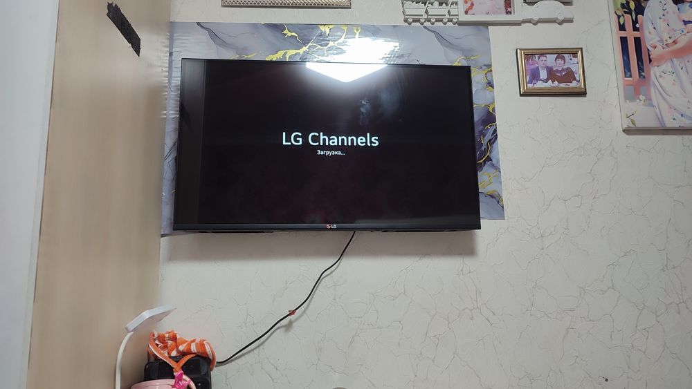 Продам телевизор LG