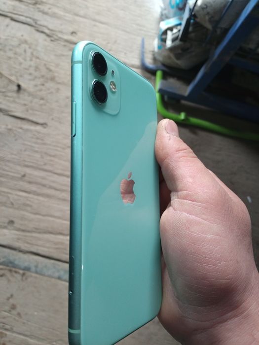 Айфон  11  128гб