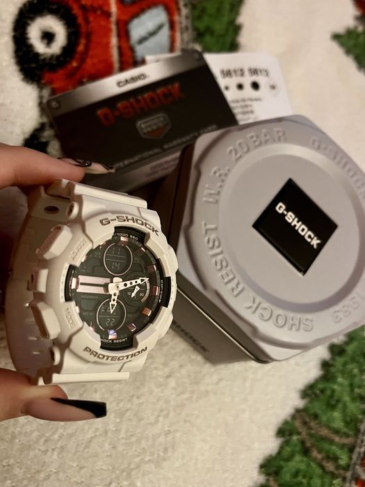 Casio G-SHOCK GMA-S140M-7A