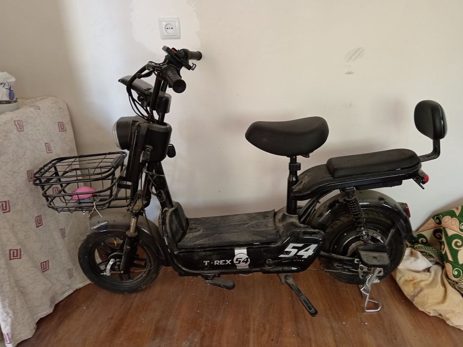 Электроскутер T REX 54