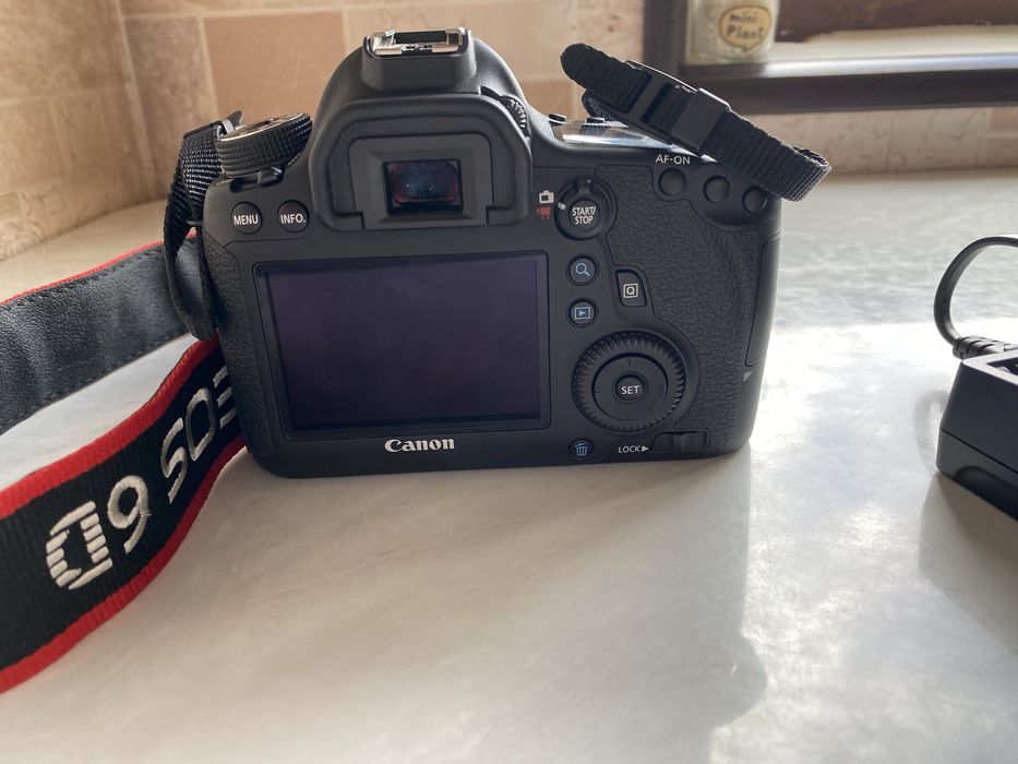 Canon 6D +SIGMA 50 MM F14