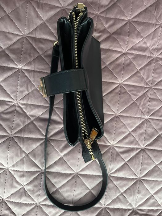 Малка черна чанта Parfois