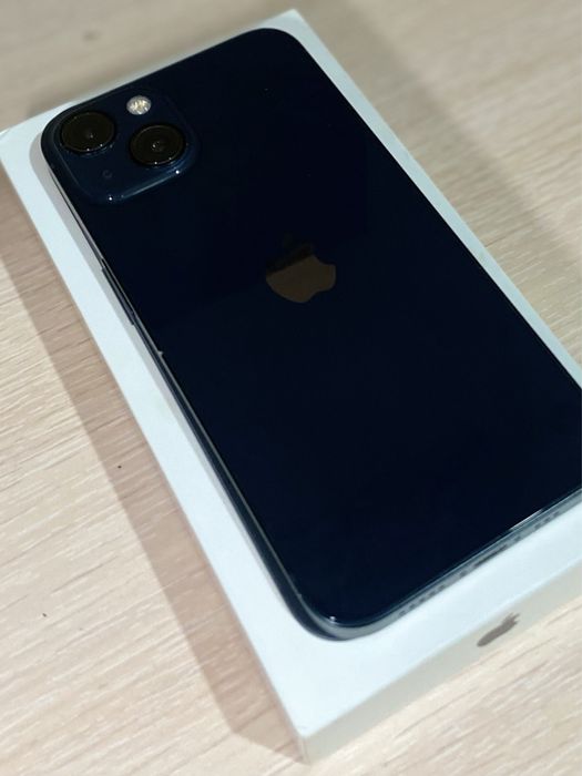 iPhone 13 б/у без гарантии