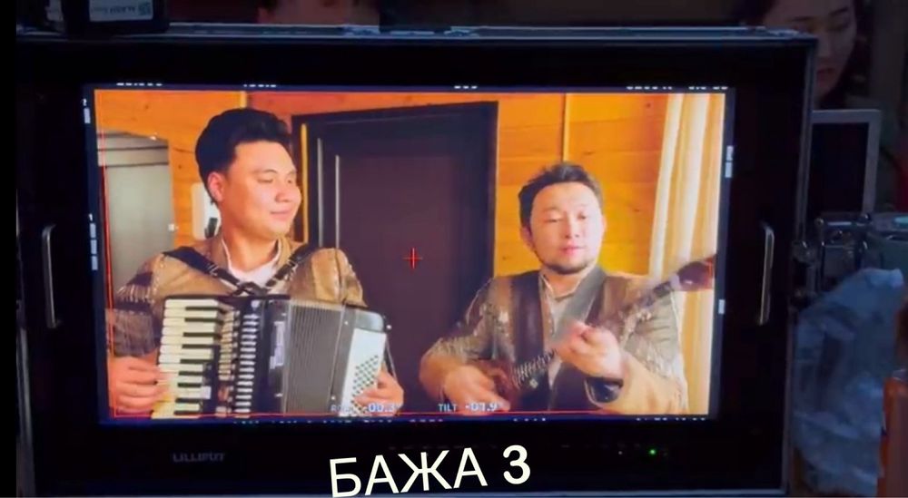 Баян Домбыра(Профессиональные певцы-музыканты)NeProstoBayanDombyra