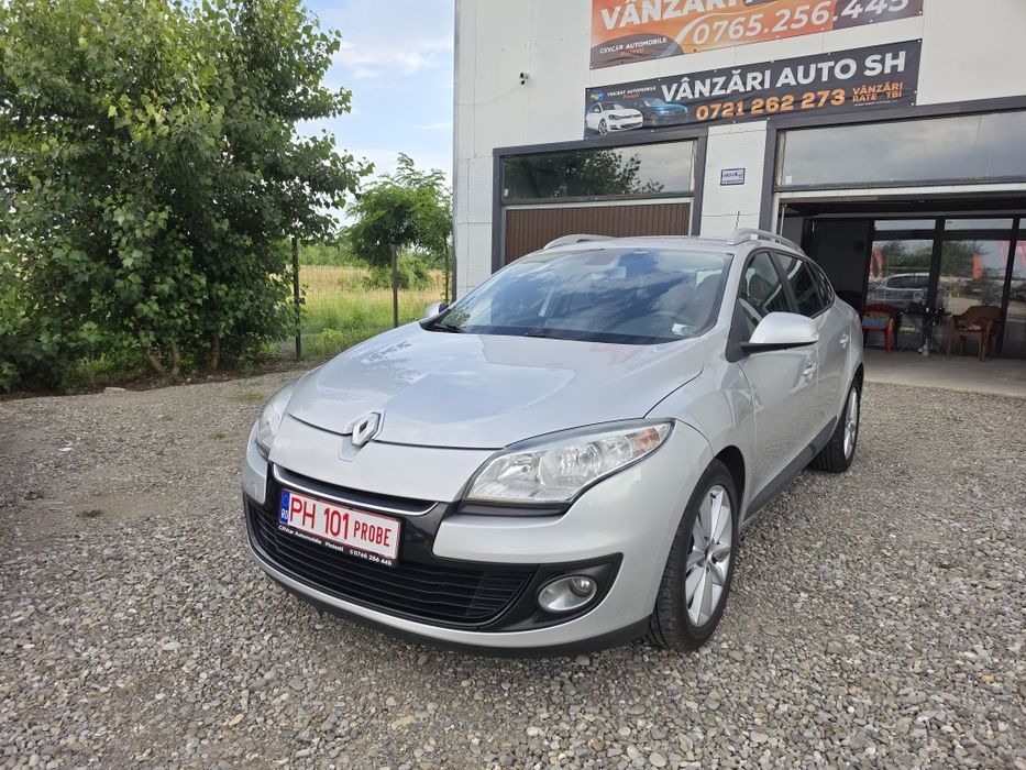 RENAULT Megane