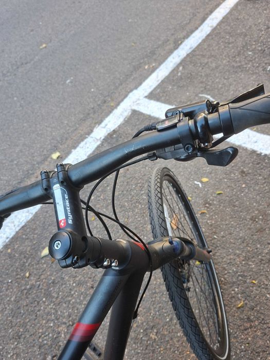 vand bicicleta Specialized, cadru marimea L, roti pe 28