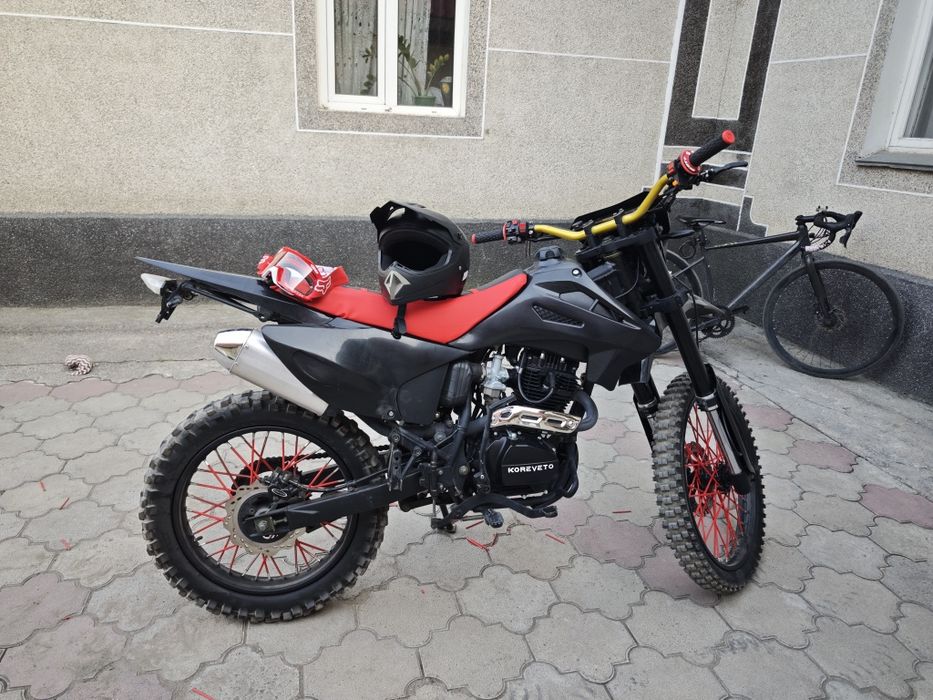 Мотоцикл эндуро 06