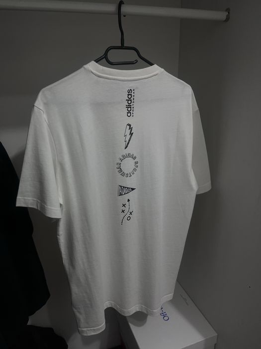 tricou alb adidas