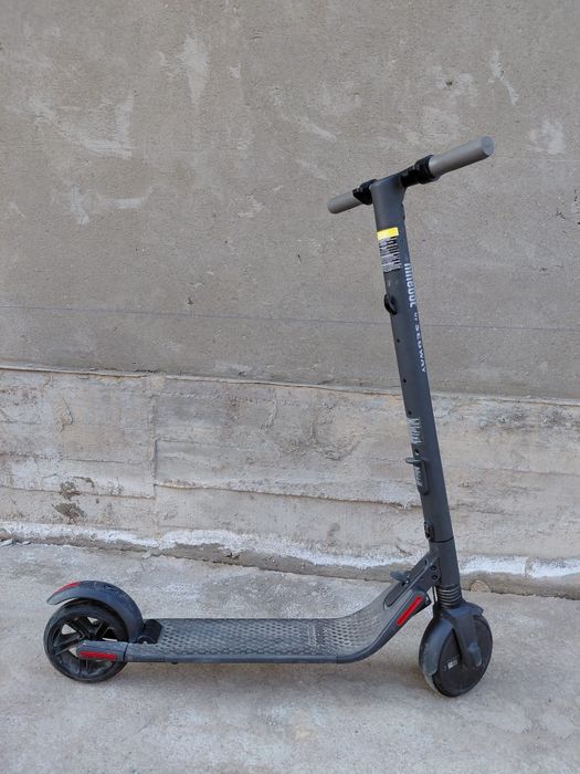 Электросамокат Ninebot