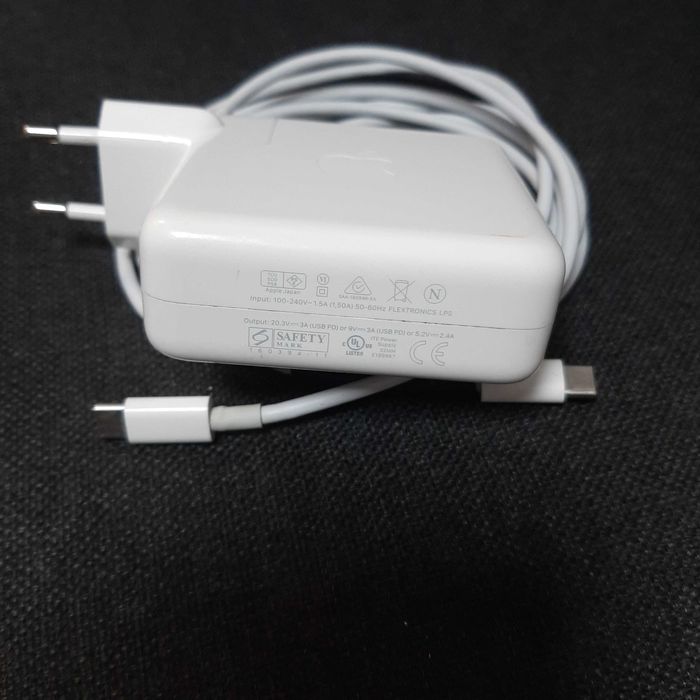 Оригинално Зарядно за лаптоп APPLE 20.3V/3A, 9V/3A or 5V/2.4A 61W