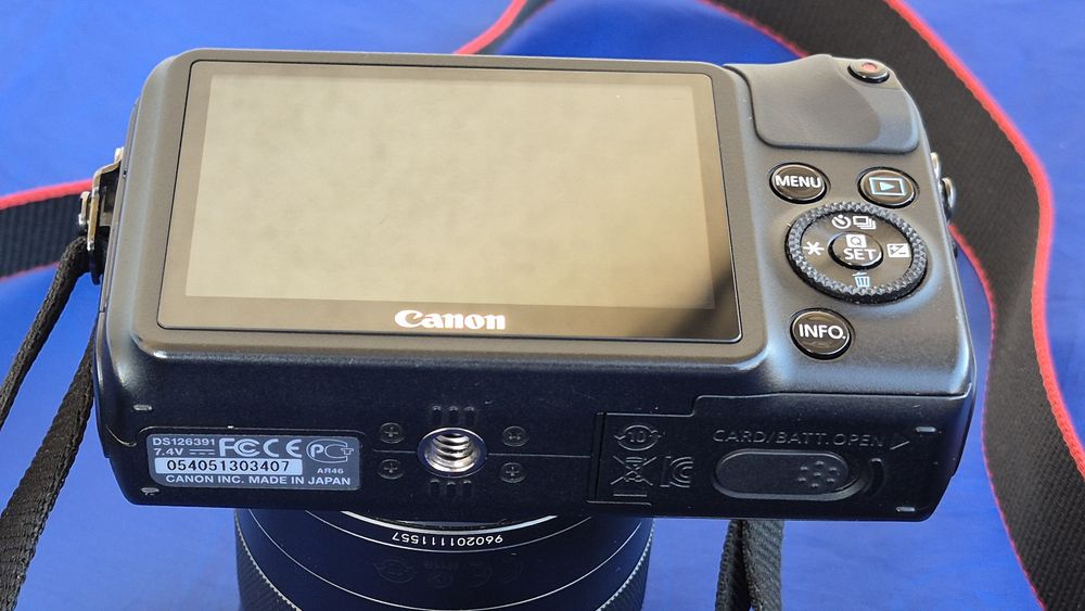 Canon EOS M1 Mirorless APS-C, Montura EF-M