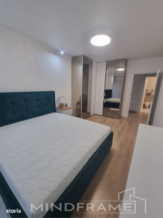 Metropolitan Residence, Viilor - Parcul Carol