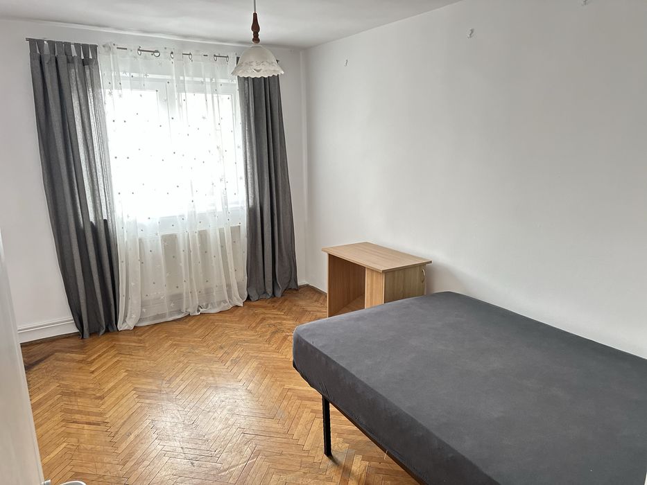 Apartament de inchiriart 3 camere, 61 mp, et 2 , zona Kaufland, pozitie excelenta