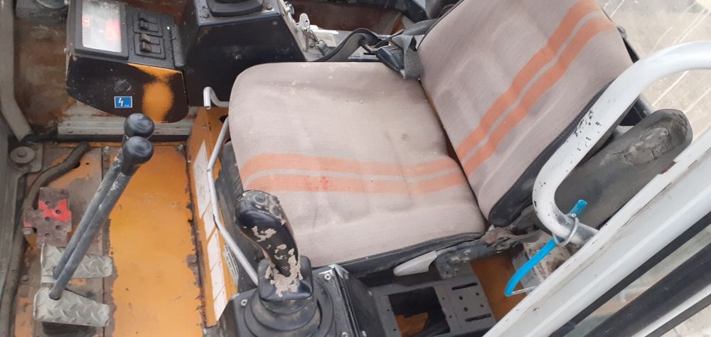 Miniexcavator 3t Ausa Libra