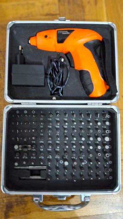 Акумулаторна отвертка 4.8 А- Ferros Tools