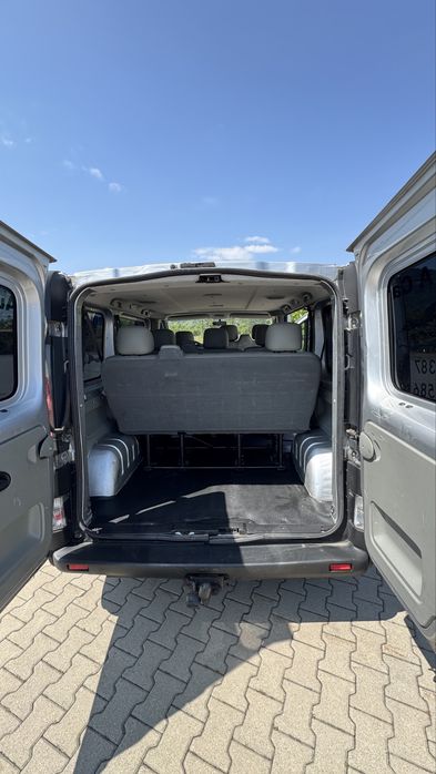 Inchiriez microbuz/ Inchiriez minivan 8+1