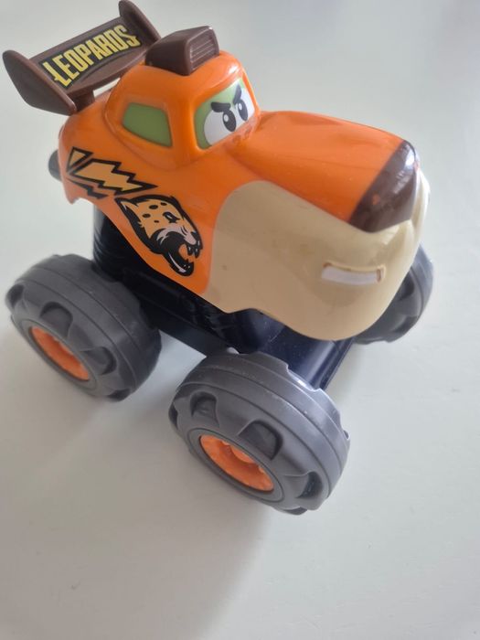 Инерционная машинки Hola