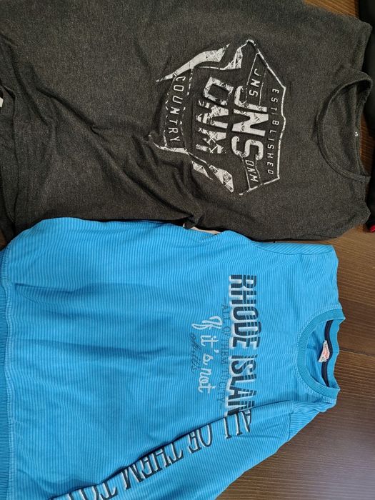 Две долнища, спортен екип и две блузи с дълъг ръкав