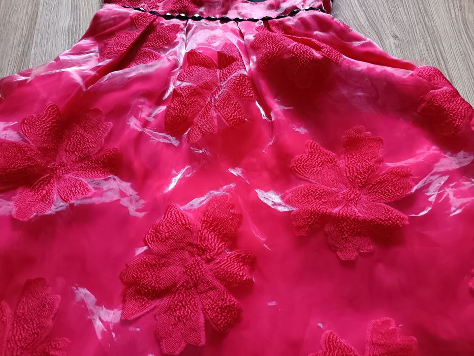 Jake's Красива рокля