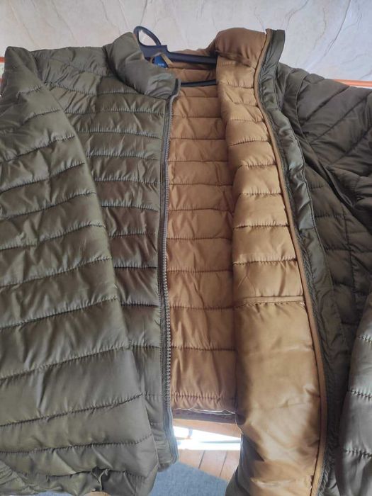 Яке с махащи ръкави ( става като грейка),ново