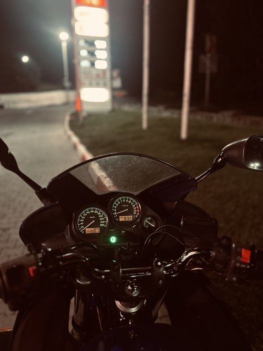 Vand Yamaha FZS600