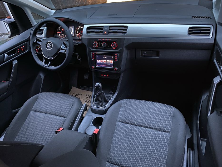 VW Caddy 2.0 Tdi-150 CP-euro-6 Front  assist-2Uși-Spate-WEBASTO