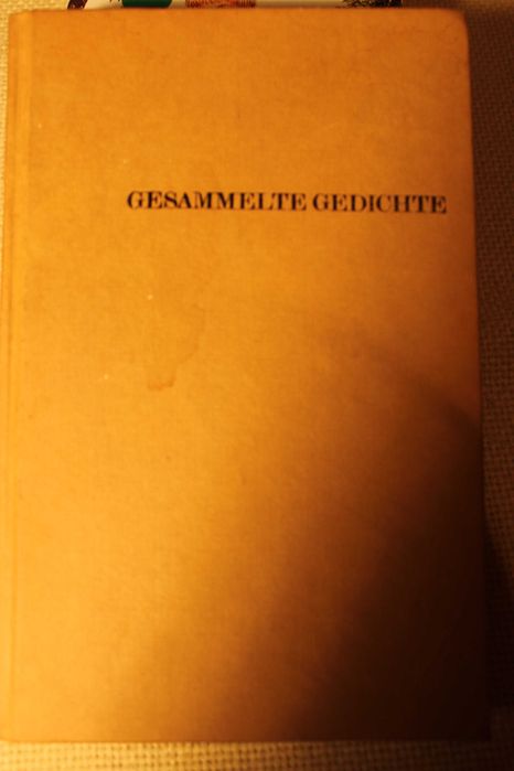 Книги на чужд език