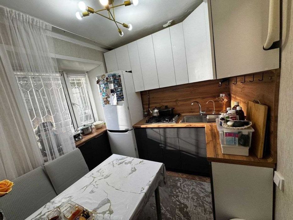 Продам 3 комнатную квартиру