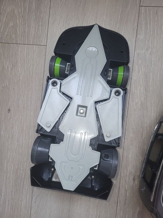 Продам машинки для детей