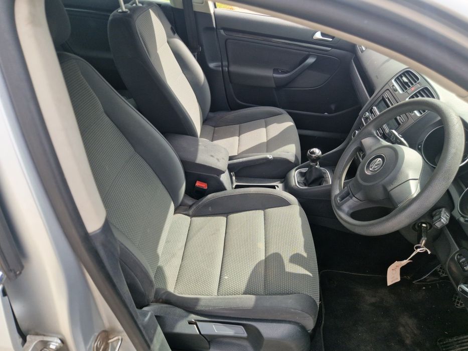 На Части VW GOLF 6 1.6TDI CAYC/Голф 6 1.6тди КАУК на части