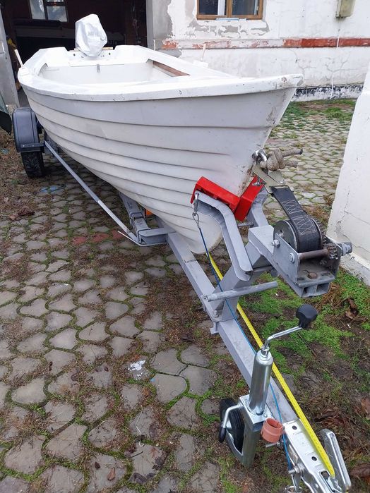 Barca Laguna cu motor Yamaha Enduro 15 cai 2T