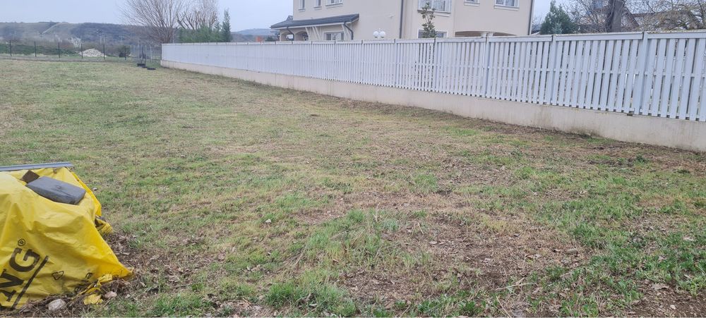 Teren, Loc casa Vernesti/Buzau, la sosea, Imprejmuit Gard Nou, 1000 m², Gaze, Apa, Curent 380 V/220 V
