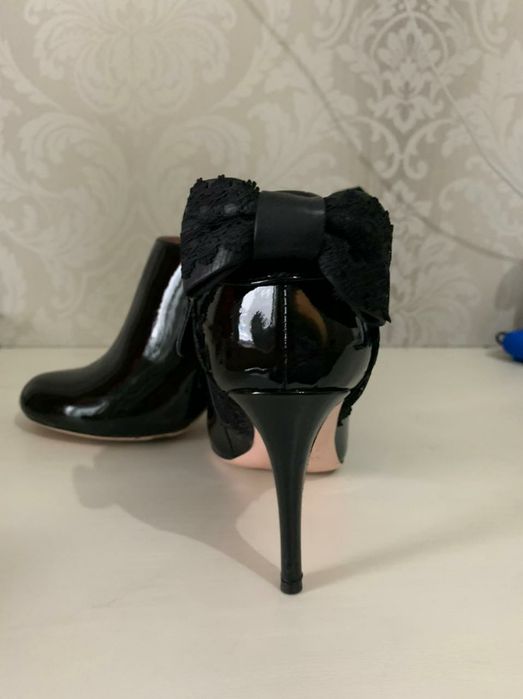 Батильоны Red Valentino