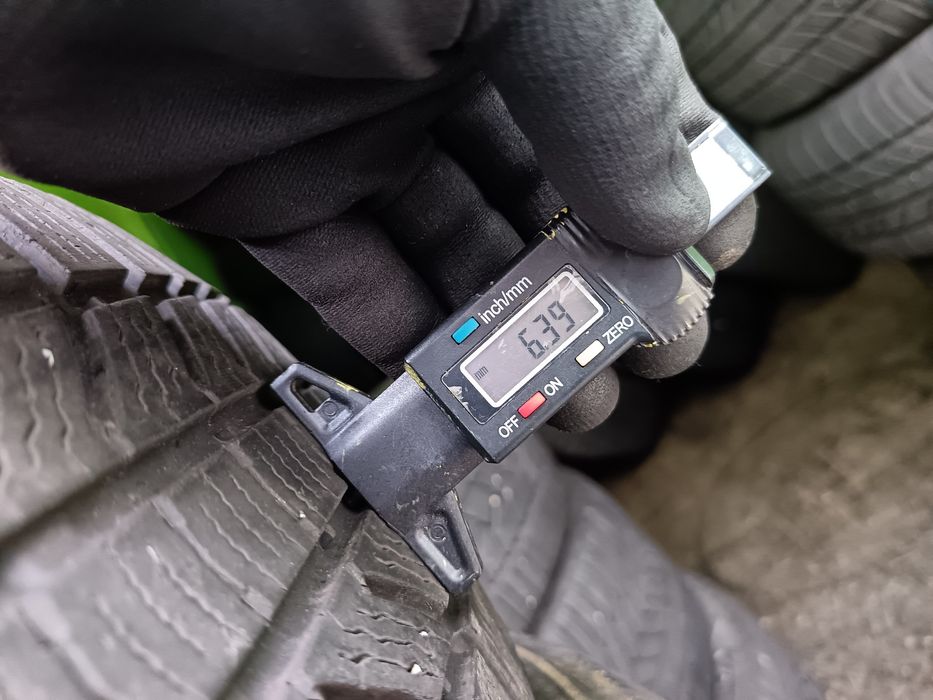 Anvelope MS iarna 215 55 18 continental 2022 6.3-6.7mm