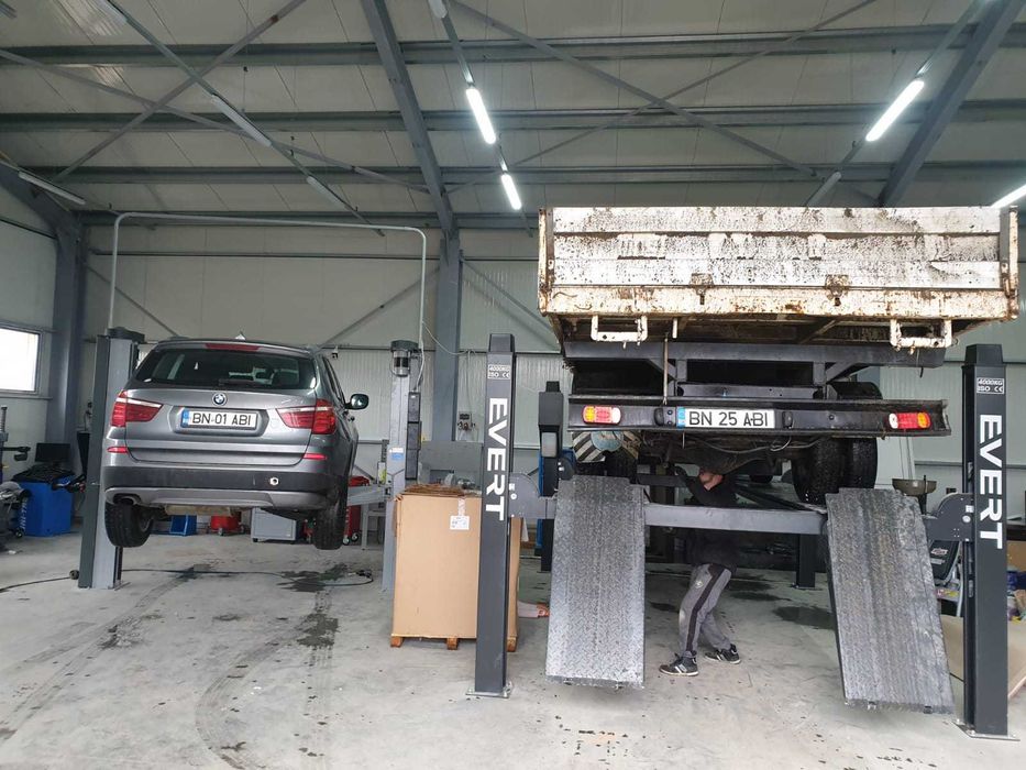 Service auto complect de inchiriat