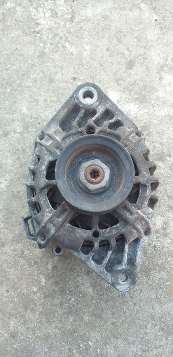 piese  hyundai i30 2008-2012