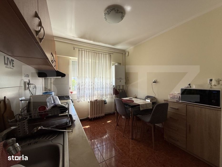 Apartament 3 camere, 63 mp, zona Careiului
